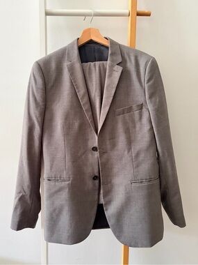 H&M Men's Light Gray Blazer & Pants Set
